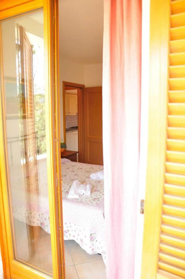 Residence Villa Clara Сан Винченцо Екстериор снимка