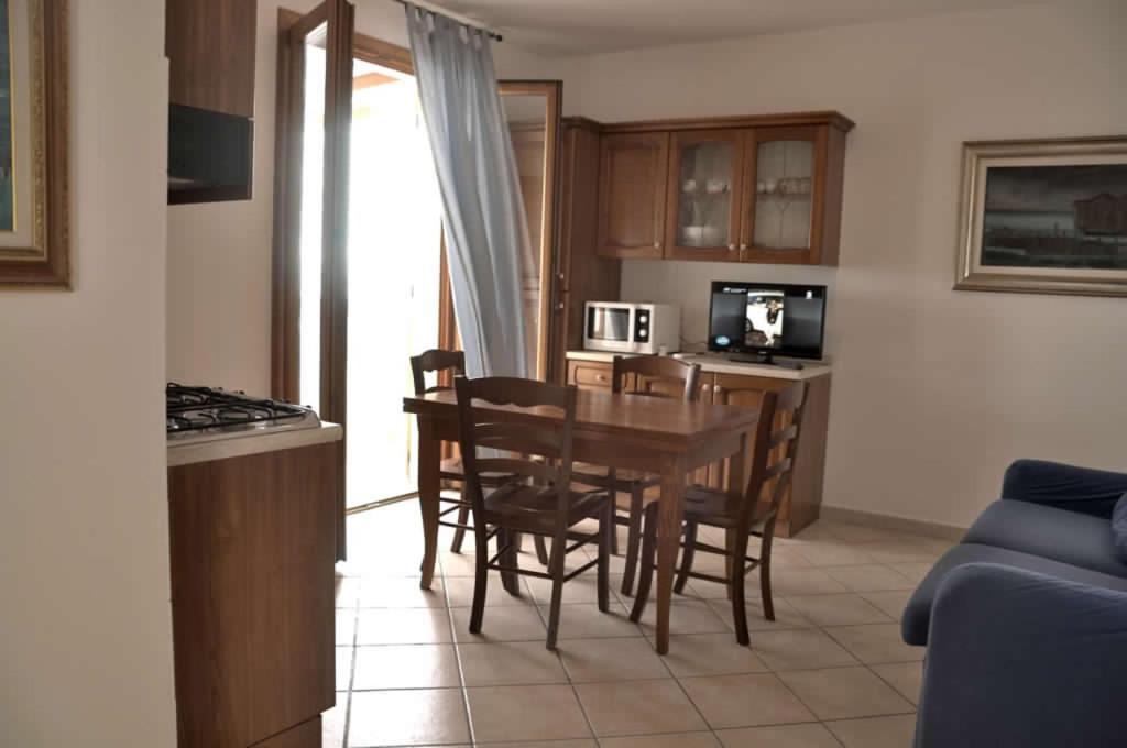 Residence Villa Clara Сан Винченцо Екстериор снимка